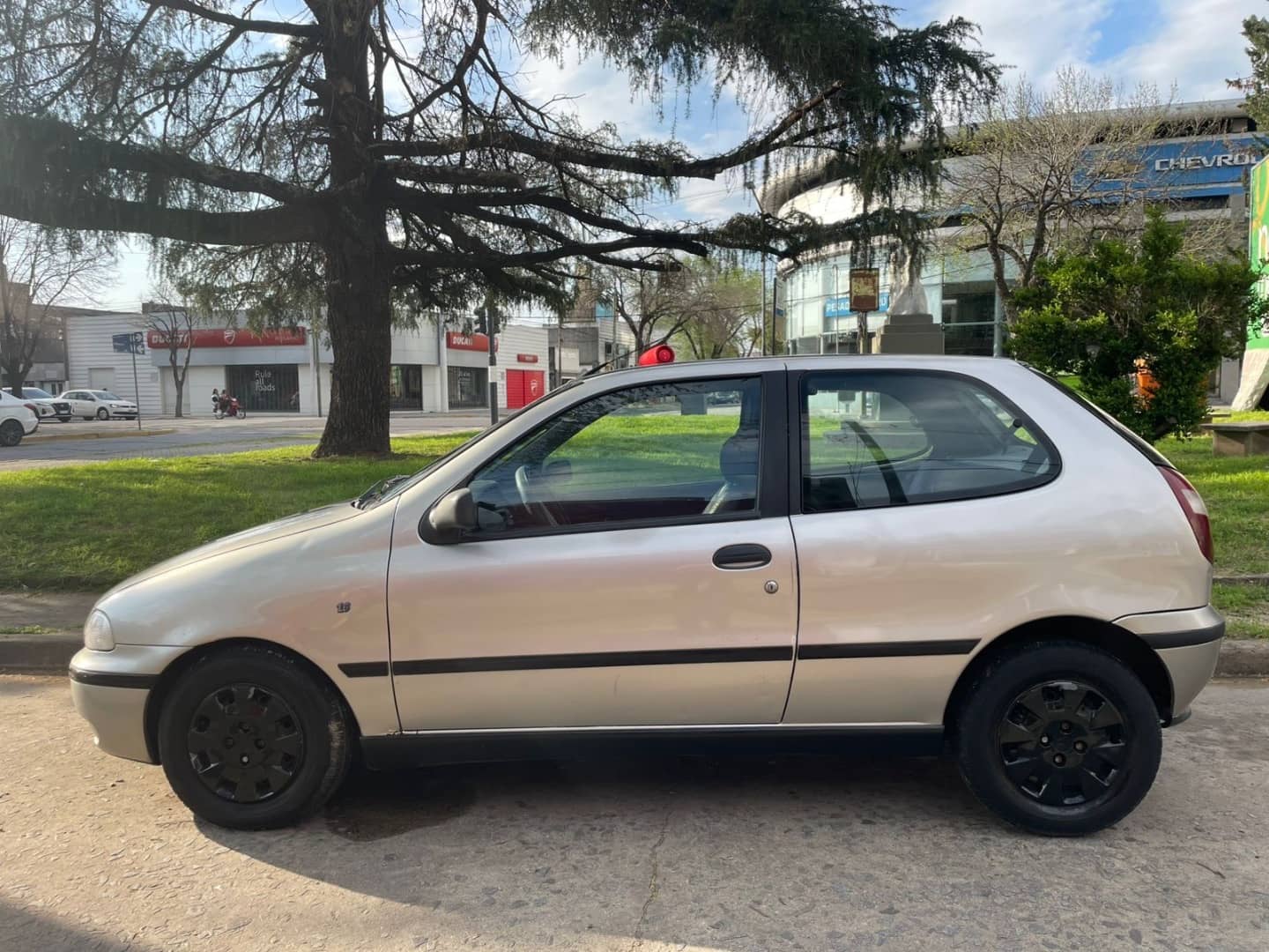Fiat Palio 2000 en venta