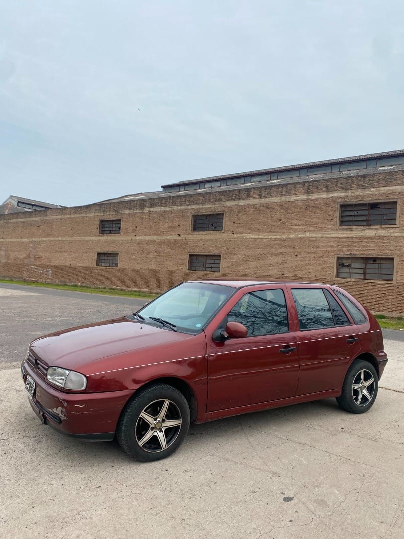 Volkswagen Gol 1998 en venta