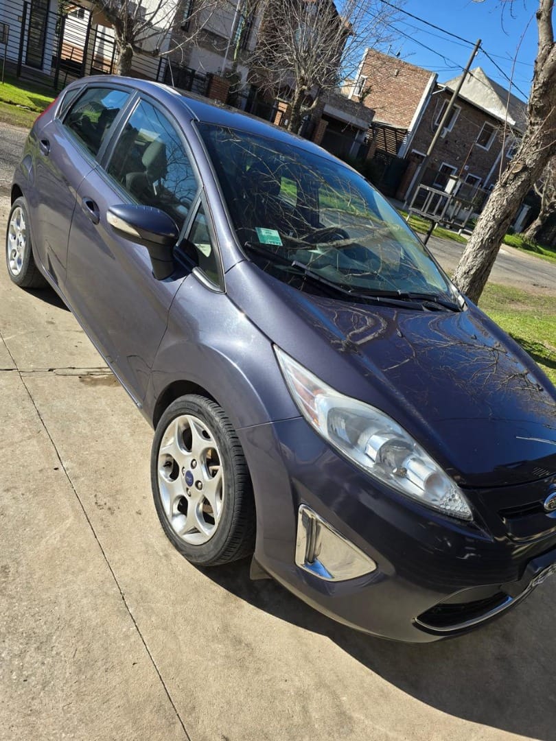 Ford Kinetic 2013 en venta