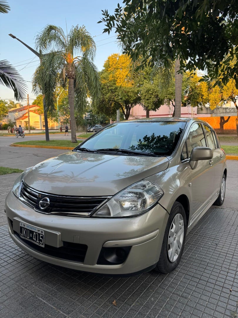 Nissan 2011 en venta