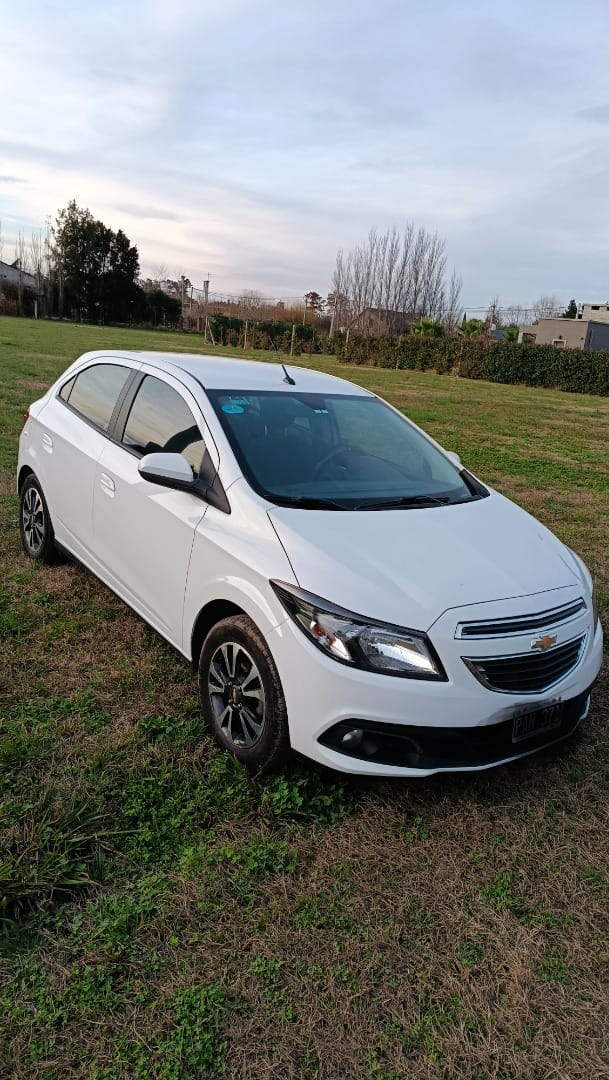 Chevrolet Onix 2015 en venta
