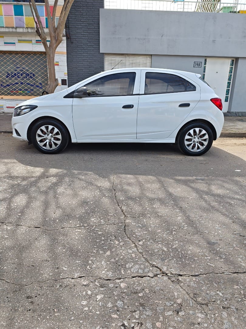 Chevrolet Onix 2017 en venta