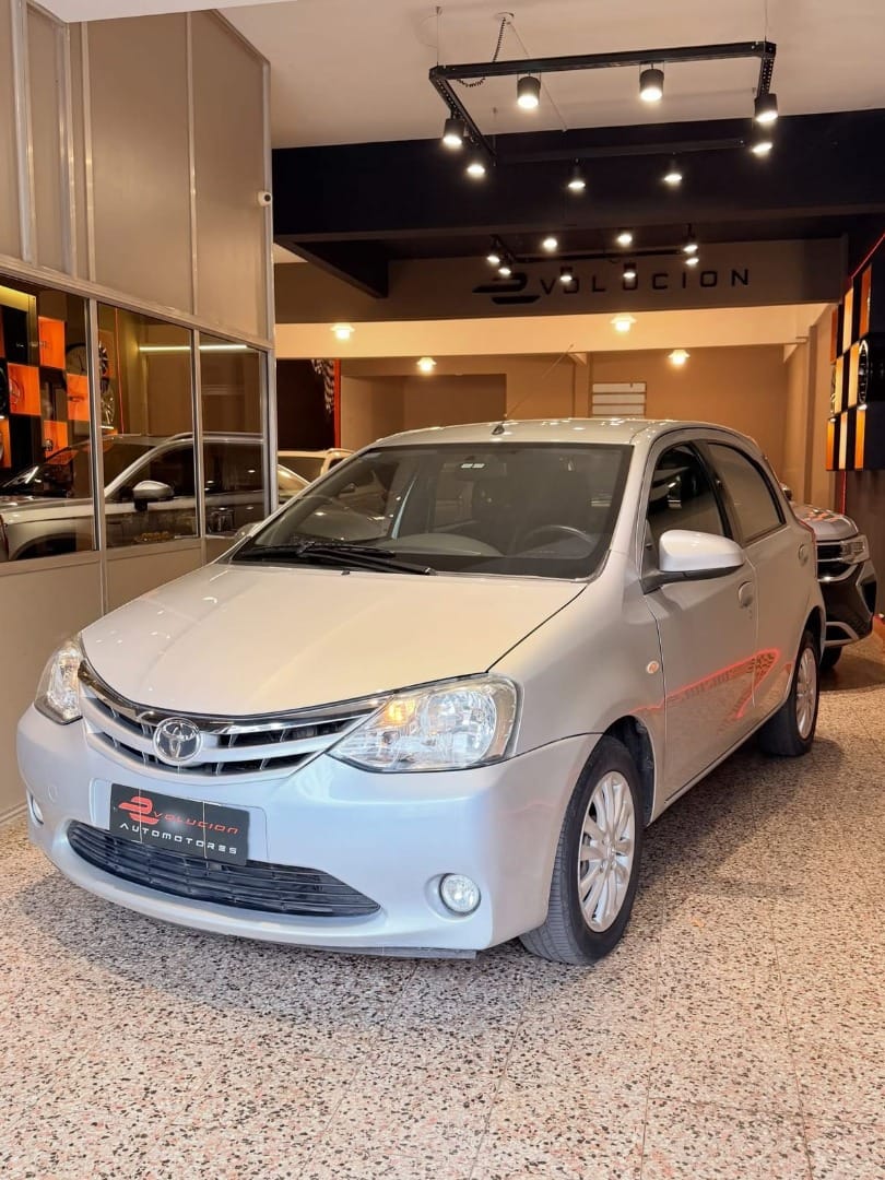 Toyota Etios 2014 en venta